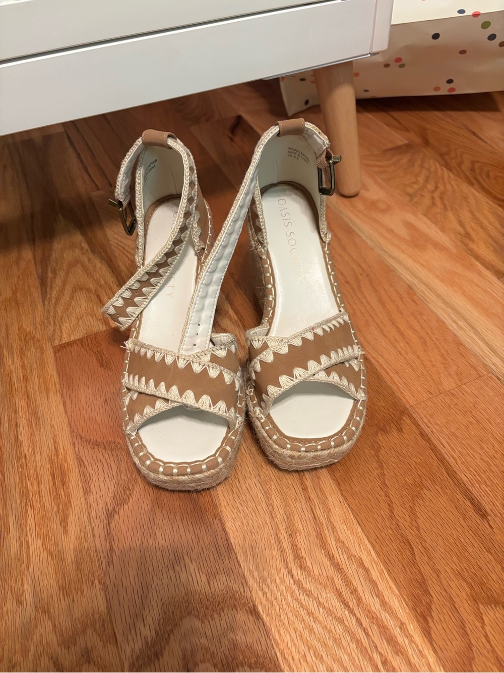 Wedge Sandals with White Trim